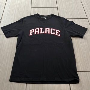 PALACE T Shirt size Large